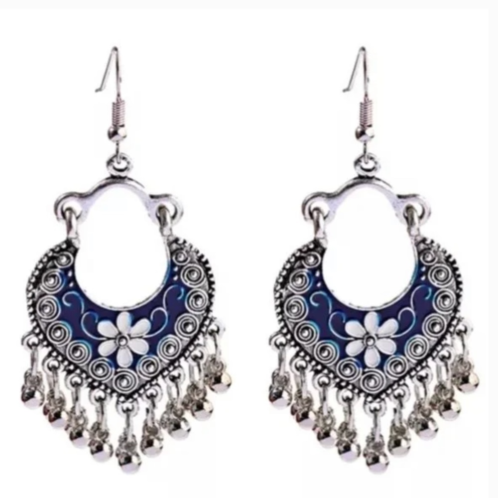 NWT Bohemian Style Navy Blue and Silver Tone Pierced Dangle Earrings!